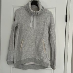 LULULEMON Turtleneck Sweater